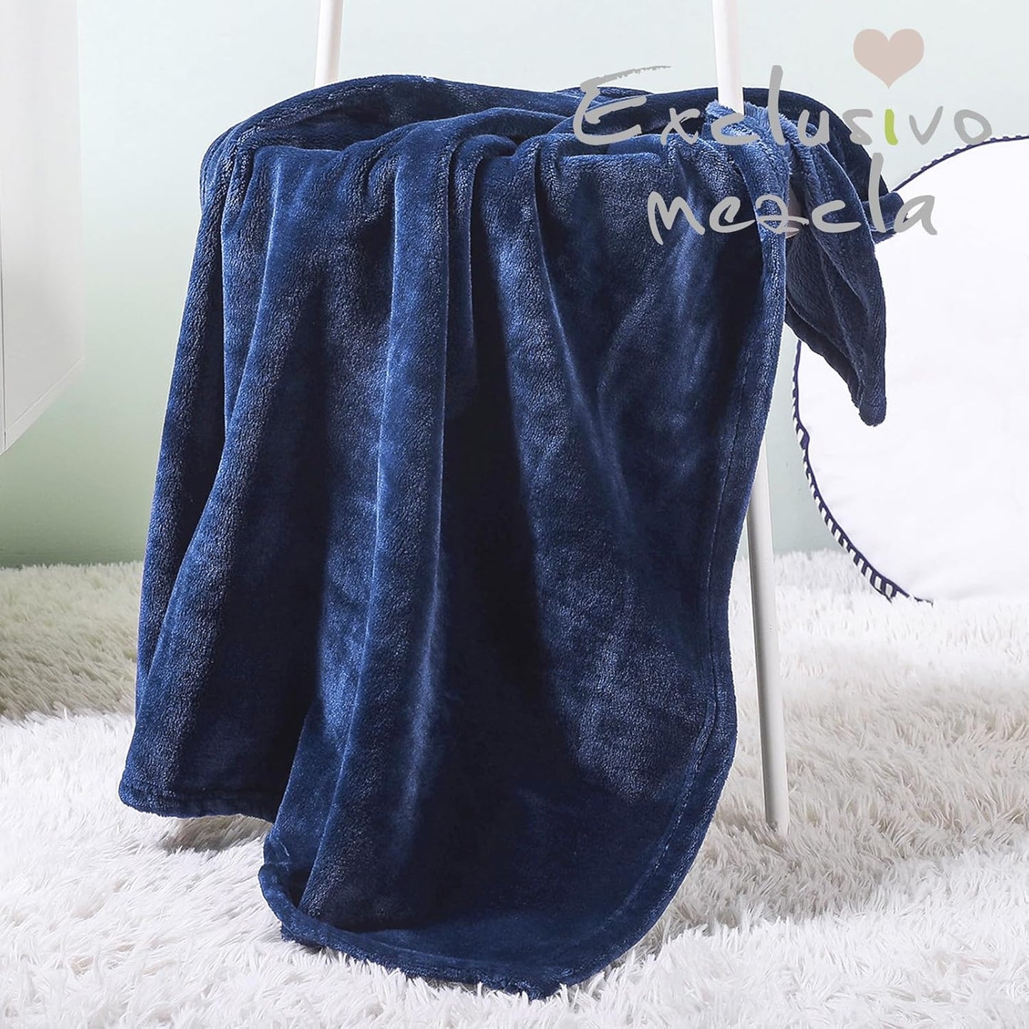 Fleece Throw Blanket for Couch, Super Soft and Warm Blankets, Navy Blue Throw All Season Use, Cozy, Plush, Lightweight, 40X50 Inches