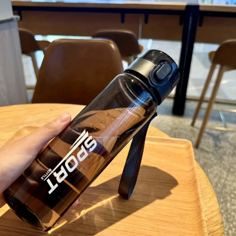 560ML Brand BPA Free Leak Proof Sports Water Bottle High Quality Tour Hiking Portable Portable Gym My Favorite Drink Bottles