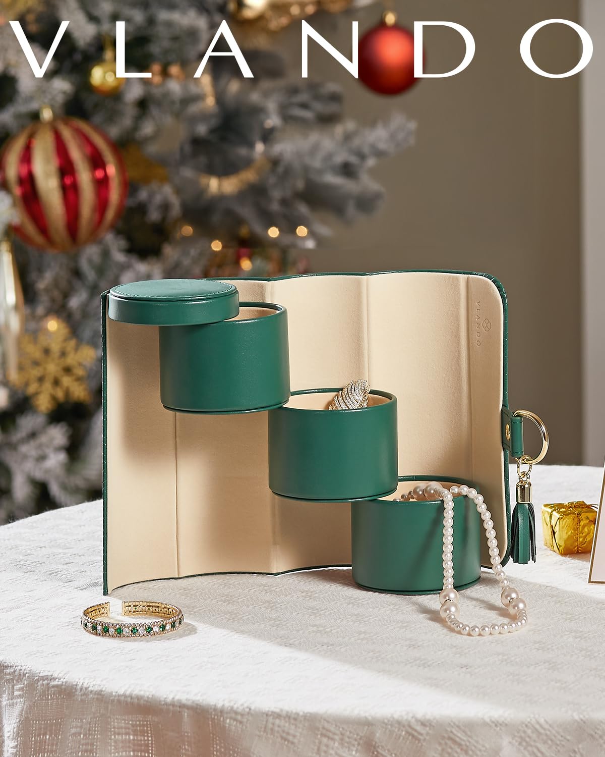 Green Travel Jewelry Case: 3-Layer PU Cylinder Organizer for Necklaces, Earrings, Gifts for Travelers & Jewelry Lovers