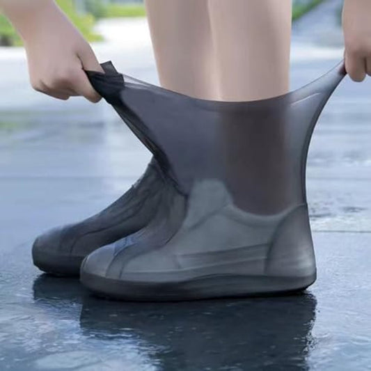 Overshoes - 1 Pair - Waterproof Silicone Overshoes - Reusable, Non-slip, Suitable for Outdoor Activities (Black - Size M)