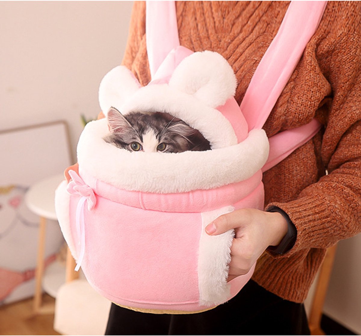 Cat Bed - Backpack for Pet Travel - Can be used as a cat basket indoors - Side pockets to keep your hands warm - Wide shoulder straps - Best choice...