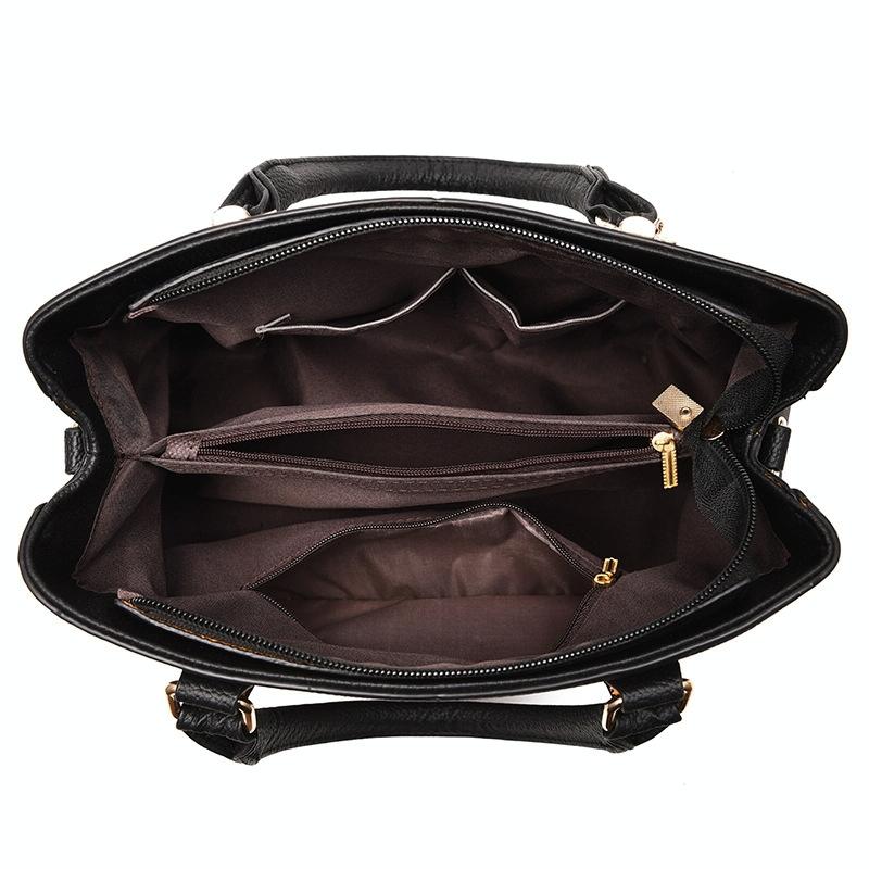 Women Leather Messenger Handbag - Stylish and Functional - Black