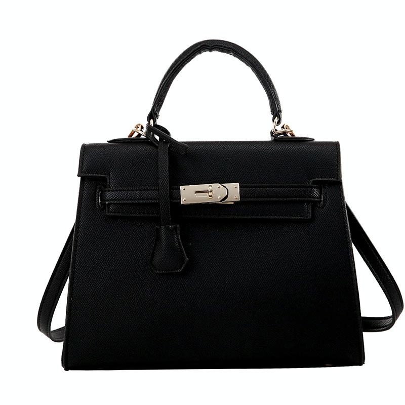 Stylish Winter Crossbody Bag for Women - Single Shoulder Kelly Design - Black