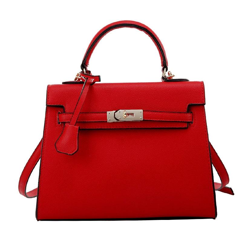Stylish Winter Crossbody Bag for Women - Single Shoulder Kelly Design - Black