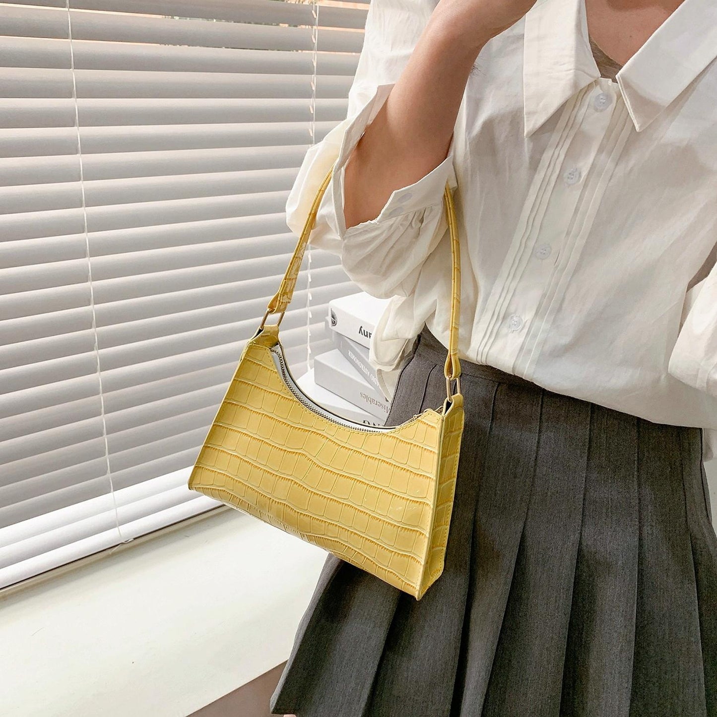 Small Square Stone Pattern Shoulder Bag for Women - Green