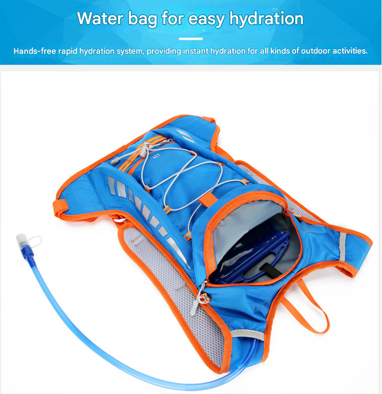 Black Lightweight Outdoor Sports Backpack Breathable Hiking Daypack Compact Running Cycling Bag with Bungee Storage 45cm for Travel